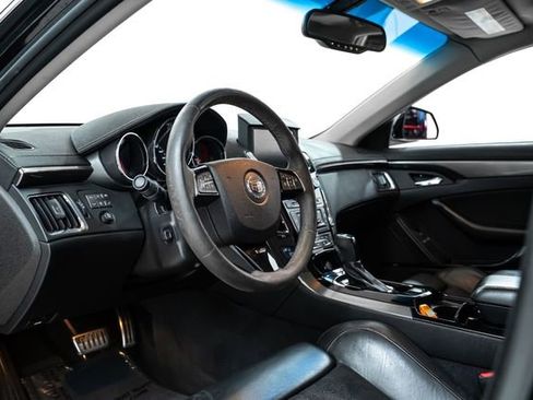 Used 2010 Cadillac CTS V image 16