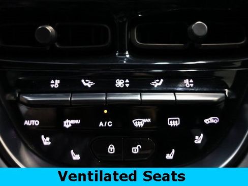 Used 2023 Aston Martin DBX 707 image 44