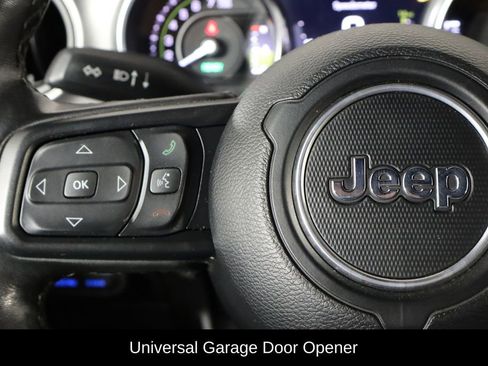 Used 2023 Jeep Wrangler Unlimited w/ Cold Weather Group AWD/4WD image 8