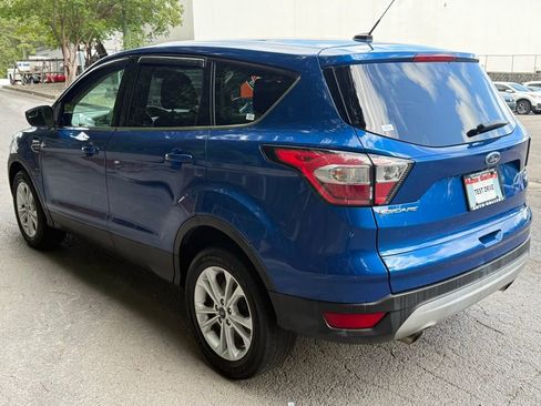 Used 2017 Ford Escape SE AWD/4WD image 5