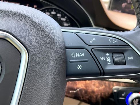 Used 2019 Audi Q7 2.0T Premium w/ Convenience Package AWD/4WD image 24