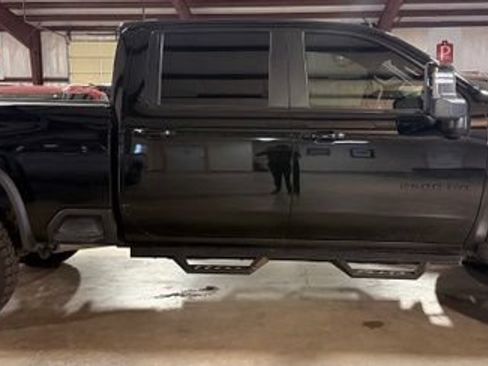 Used 2024 Chevrolet Silverado 2500 ZR2 w/ ZR2 Bison Edition AWD/4WD image 2