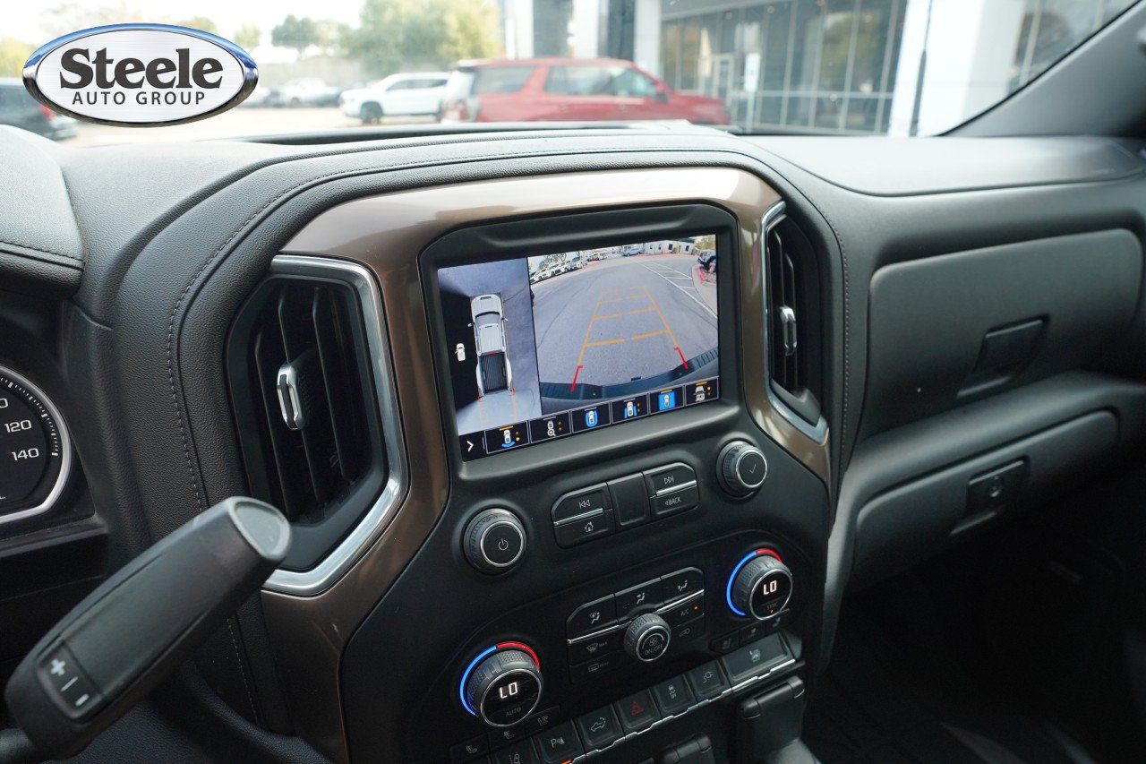 Used 2020 Chevrolet Silverado 3500 High Country w/ Technology Package AWD/4WD image 13