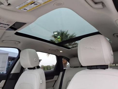Used 2023 Jaguar F-PACE S AWD/4WD image 15