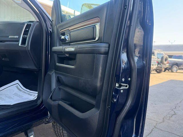 Used 2014 RAM 2500 Laramie w/ Convenience Group AWD/4WD image 25