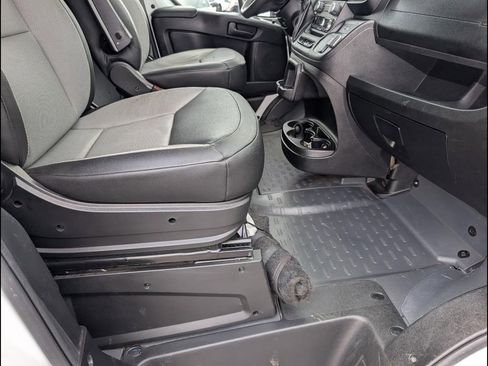 Used 2024 RAM ProMaster 2500 w/ Convenience Group FWD image 13