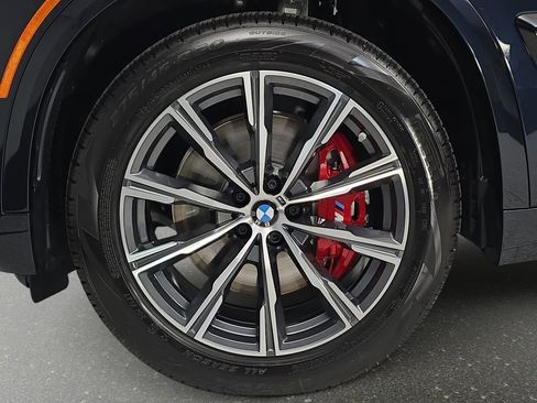 New 2026 BMW X5 xDrive40i w/ M Sport Package image 32