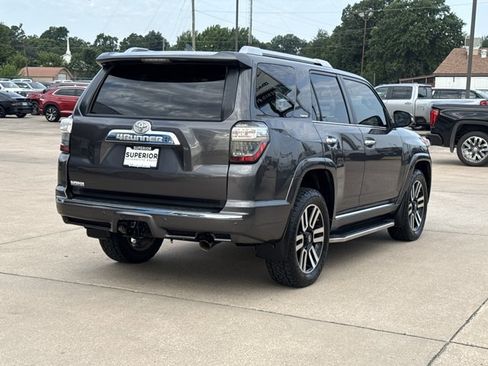 Used 2019 Toyota 4Runner Limited AWD/4WD image 3