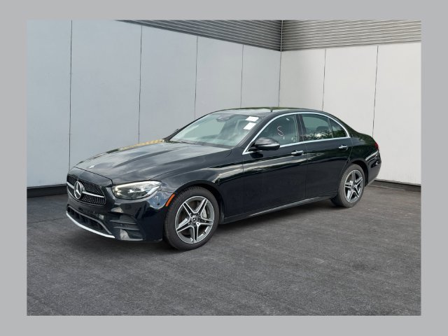 Used 2023 Mercedes-Benz E 350 4MATIC Sedan image 1