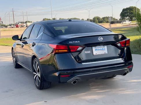 Used 2021 Nissan Altima 2.5 SR FWD image 5