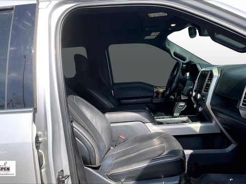 Used 2015 Ford F150 Platinum w/ Equipment Group 701A Luxury image 7