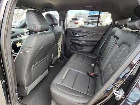 New 2026 Buick Envista Avenir image 7