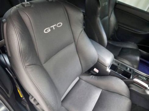 Used 2005 Pontiac GTO image 9