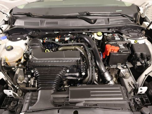 Used 2024 Lincoln Corsair FWD image 19