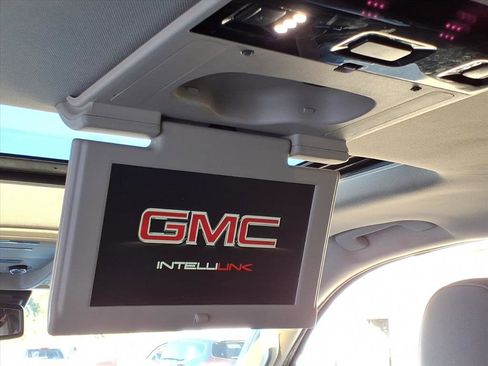 Used 2019 GMC Yukon XL SLT w/ Open Road Package image 17