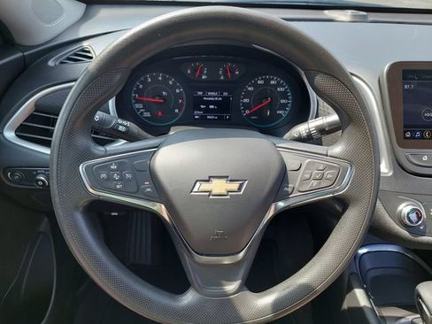 Used 2024 Chevrolet Malibu LT FWD image 31