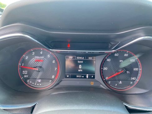 Used 2023 Chevrolet TrailBlazer RS w/ Sun and Liftgate Package FWD image 17