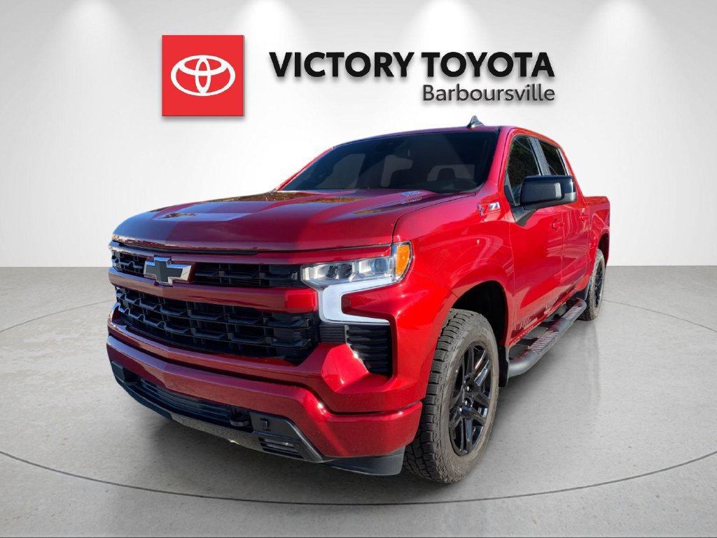 Used 2025 Chevrolet Silverado 1500 RST w/ Z71 Off-Road Package AWD/4WD image 1