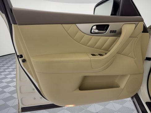 Used 2013 INFINITI FX37 2WD w/ Premium Pkg image 14