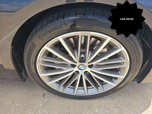 Used 2017 BMW 530i RWD image 3