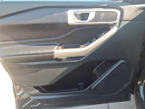 Certified 2023 Ford Explorer XLT w/ Equipment Group 202A image 15