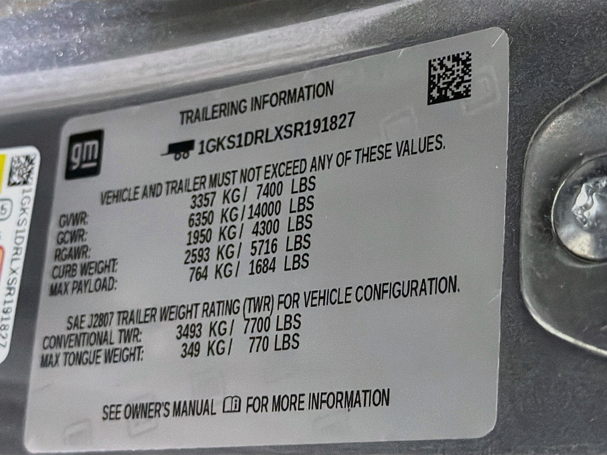 Used 2025 GMC Yukon Denali RWD image 12