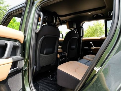 New 2026 Land Rover Defender 110 X AWD/4WD image 48