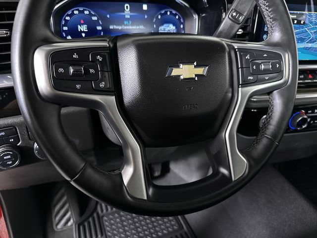 Used 2023 Chevrolet Silverado 1500 LT AWD/4WD image 11