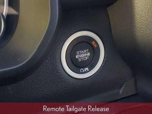 Used 2023 RAM 1500 Laramie image 24