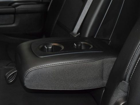 Used 2024 RAM 2500 Laramie w/ Night Edition image 41