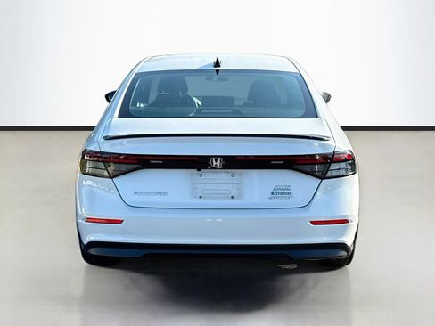 Used 2023 Honda Accord Sport image 6
