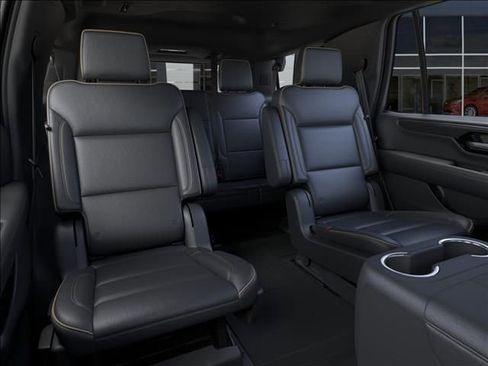 New 2026 GMC Yukon Elevation w/ Elevation Premium Package AWD/4WD image 17