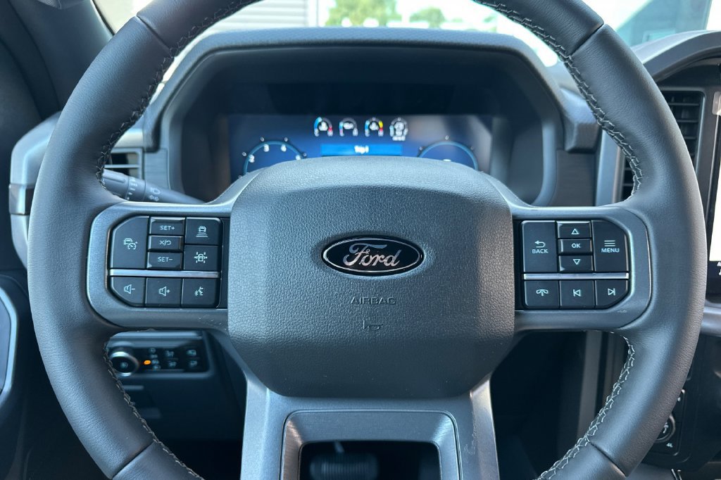 New 2026 Ford F150 XLT w/ Equipment Group 302A MID AWD/4WD image 23