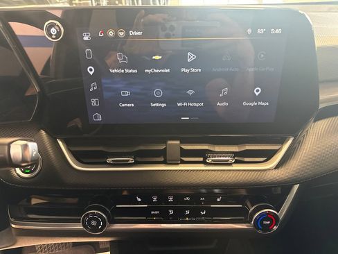 Used 2026 Chevrolet Equinox LT AWD/4WD image 14
