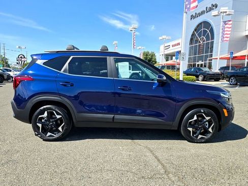 Used 2024 Kia Seltos EX image 7