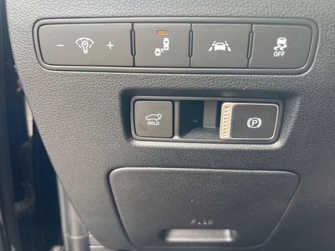 Used 2022 Hyundai Palisade Limited image 19