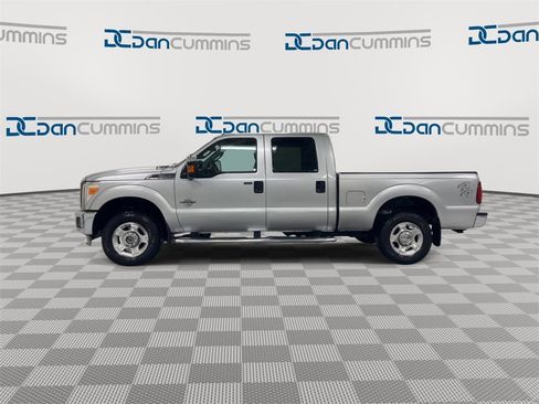 Used 2011 Ford F250 XLT w/ XLT Interior Pkg image 5