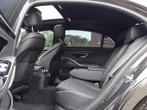Used 2023 Mercedes-Benz S 500 4MATIC image 14