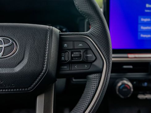 New 2025 Toyota Tacoma TRD Off-Road image 19