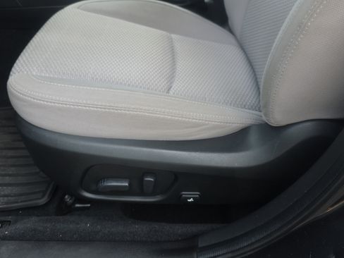 Used 2018 Subaru Forester 2.5i Premium AWD/4WD image 10