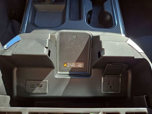 New 2026 GMC Sierra 1500 Elevation w/ Preferred Package image 21