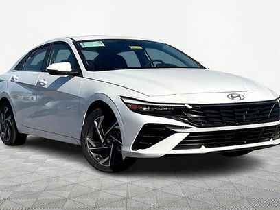New 2025 Hyundai Elantra Limited