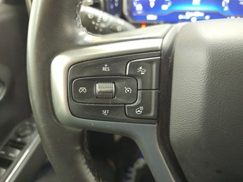 Used 2023 Chevrolet Silverado 1500 LT image 11