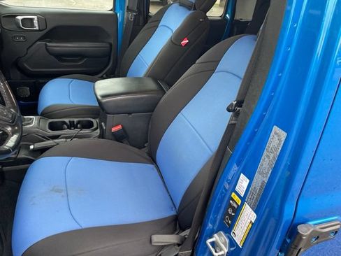 Used 2022 Jeep Gladiator Sport AWD/4WD image 21