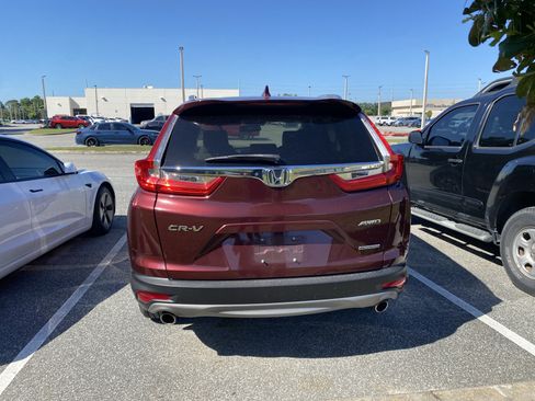 Used 2019 Honda CR-V Touring image 19
