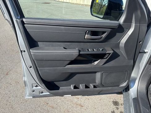 New 2026 Toyota Tundra Limited AWD/4WD image 12