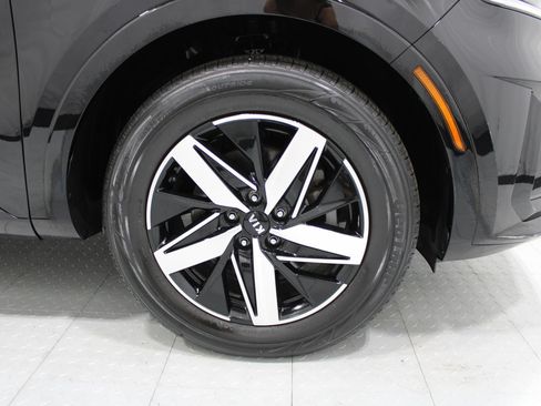 Used 2021 Kia Sorento S FWD image 5