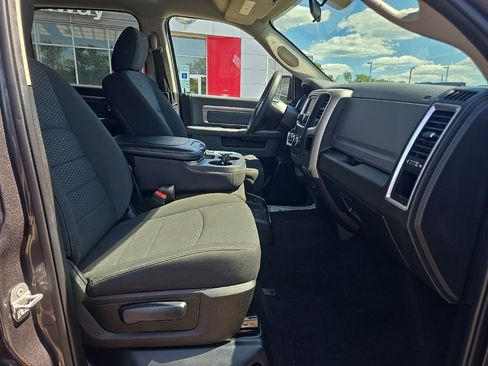 Used 2019 RAM 1500 Classic Warlock image 22