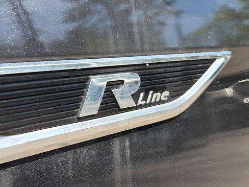 Used 2019 Volkswagen Atlas SEL R-Line AWD/4WD image 14