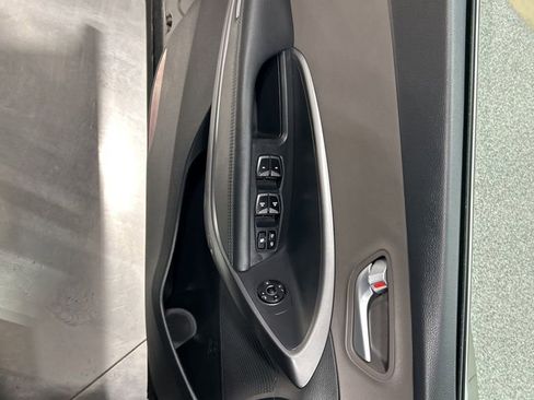 Used 2018 Hyundai Santa Fe Sport w/ 2.4L Value Package 02 image 15